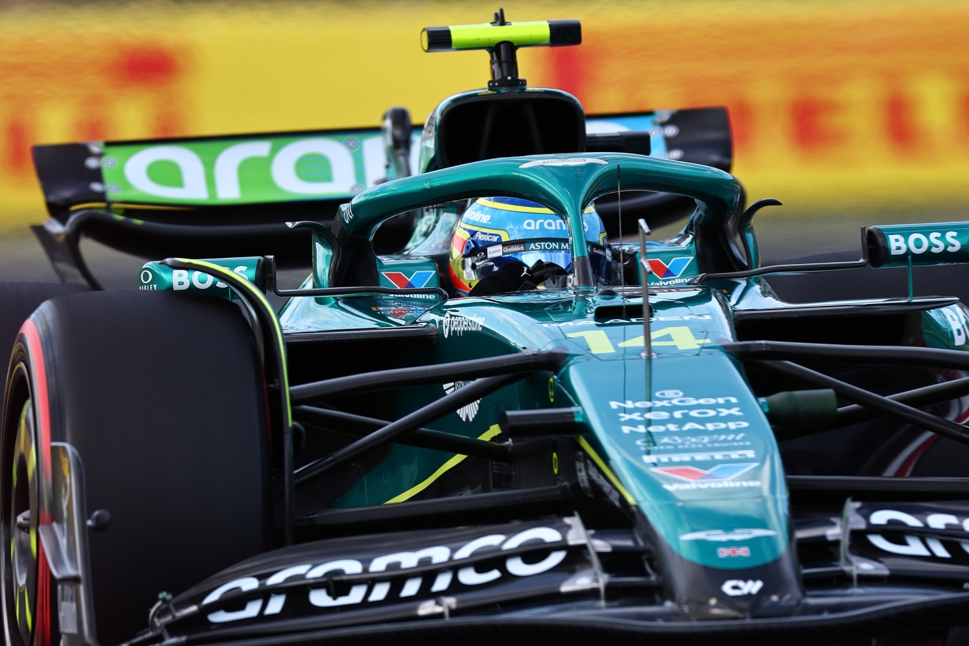 Fernando Alonso en la segunda sesión de entrenamientos libres en el Hungaroring.