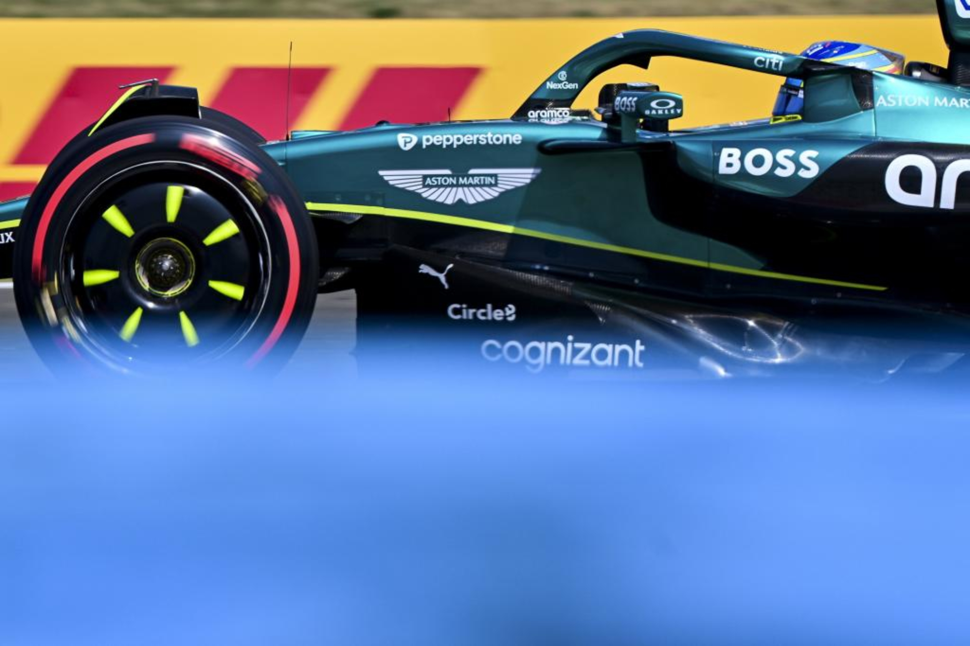 Alonso ataca en la clasificación.