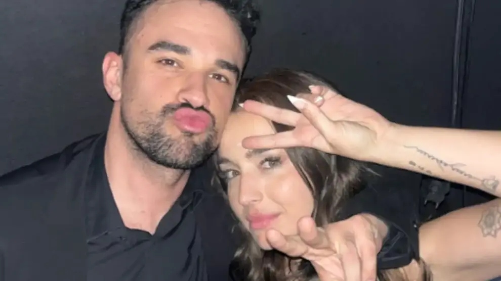 IlloJuan y Lola Índigo.