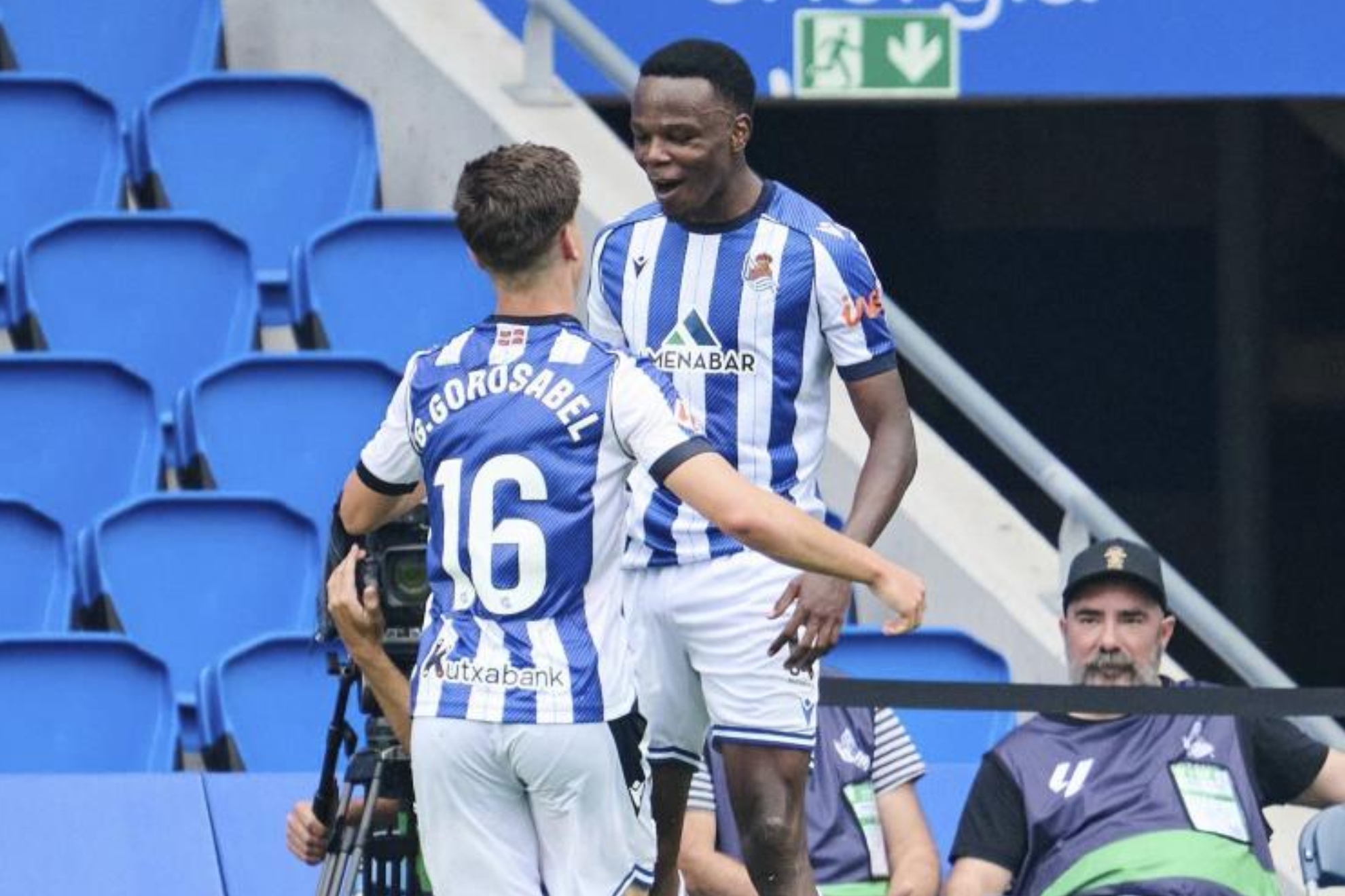 Ochieng celebra el gol que marcó9 al Zaragoza en Anoeta. LALIGA