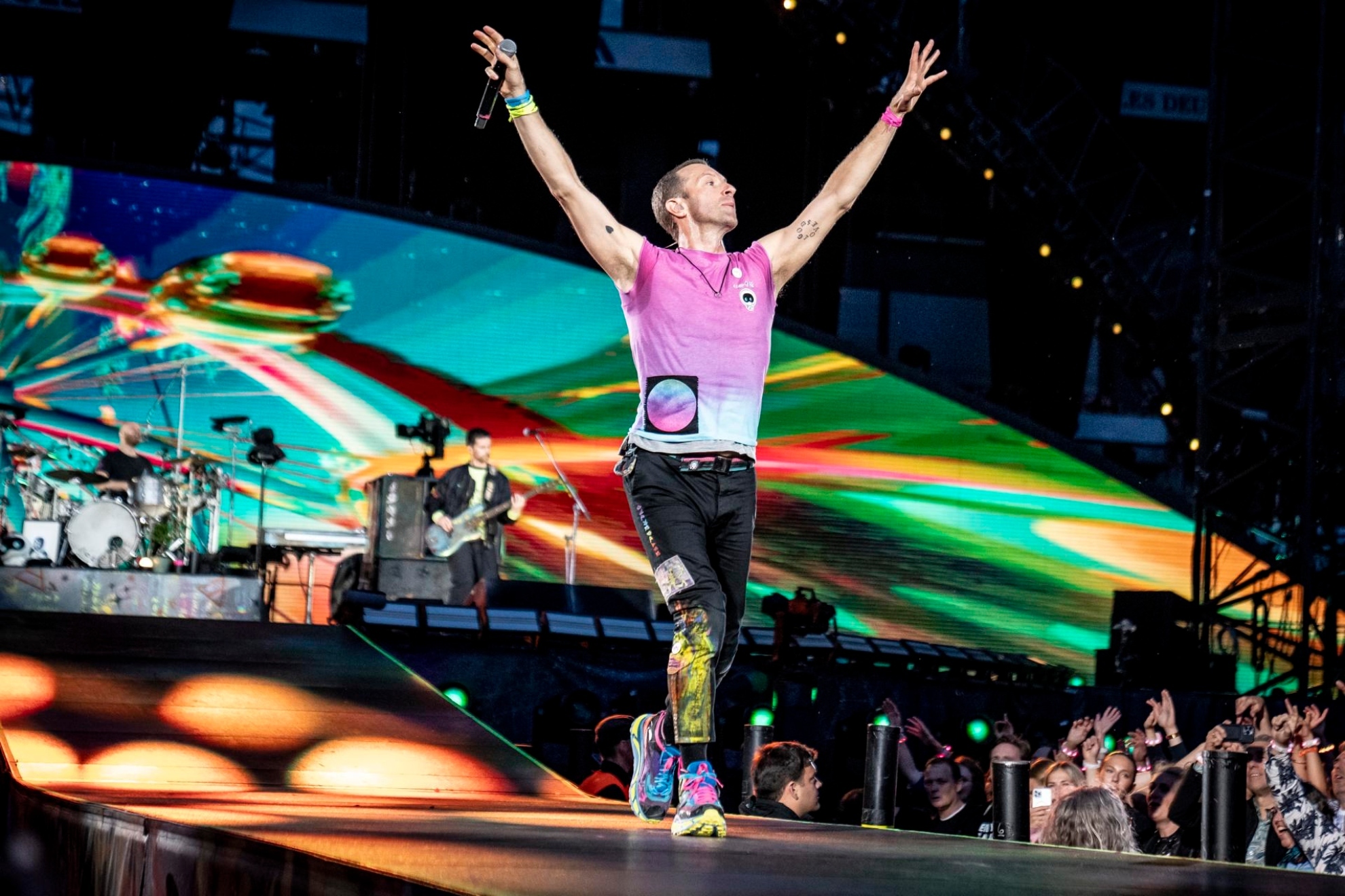 Coldplay podría volver a Madrid: plantean 11 conciertos de cara a 2027 ...