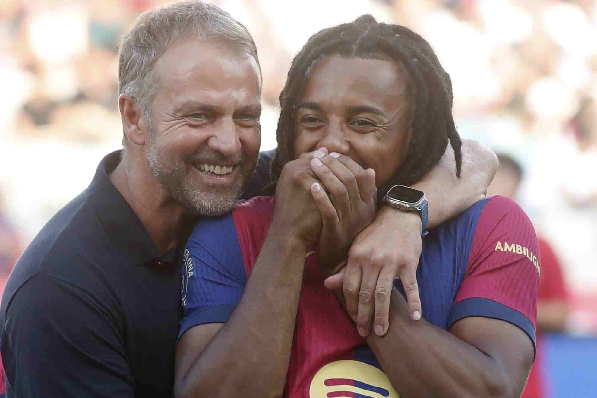 Cara Dibujos Animados Icono Vectorial Aislado Sonrisa Cómic Payaso Emoji  Vector de stock por ©VectorTradition 459920722, image size:1980x1320