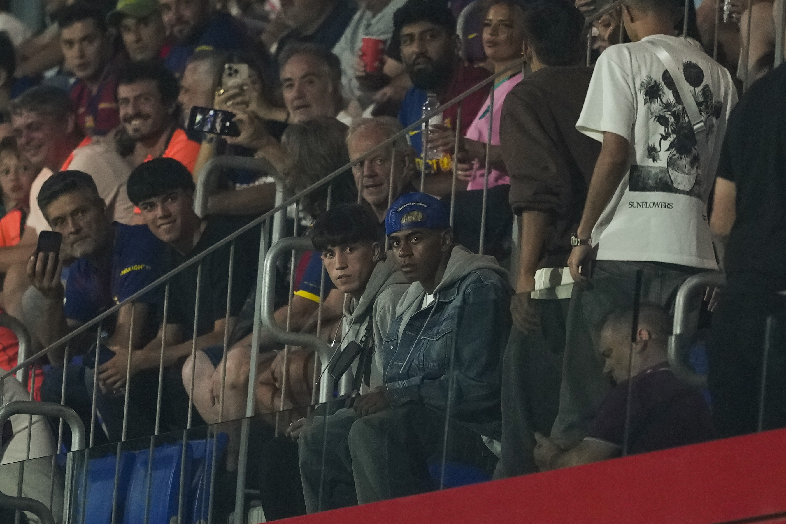 Lamine, en la grada del Johan Cruyff el pasado domingo.