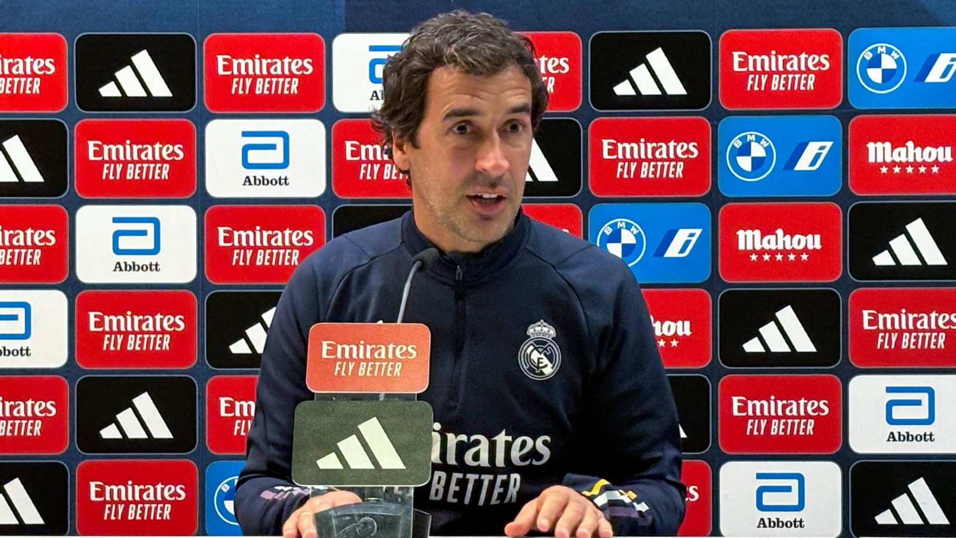 Raúl, en una imagen de archivo de cuando era el técnico del Real Madrid Castilla