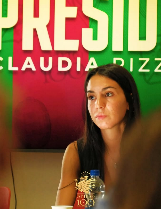 il prezzo del nepotismo nel calcio un milionario nomina presidente la figlia 23enne e il club fallisce da Justcalcio.com il prezzo del nepotismo nel calcio un milionario nomina presidente la figlia 23enne e il club fallisce