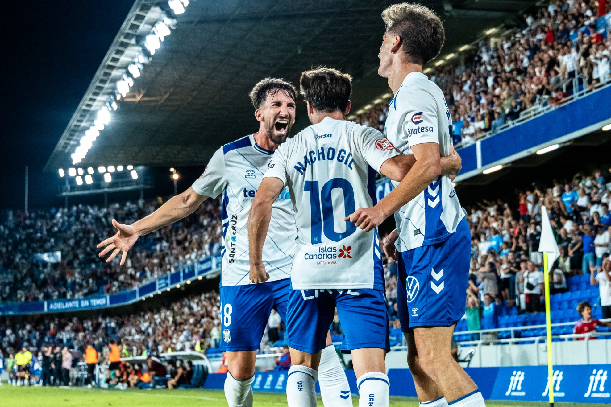 Javi Pérez, Nacho Gil y Noel López festejan el tercer gol en el último partido ante el Zamora&nbsp;