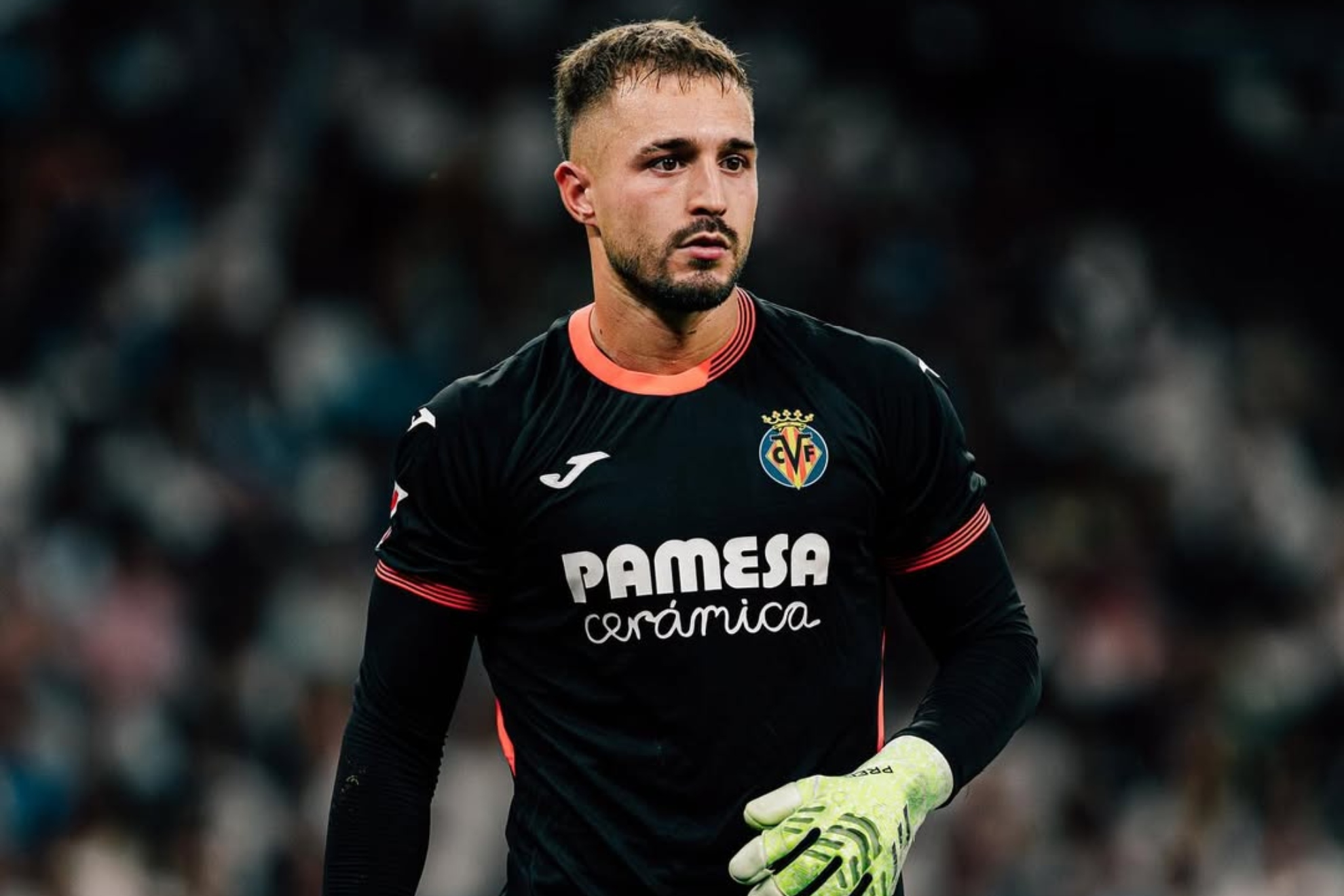 Arnau Tenas: “Llevo muy bien la alternancia en la portería”
