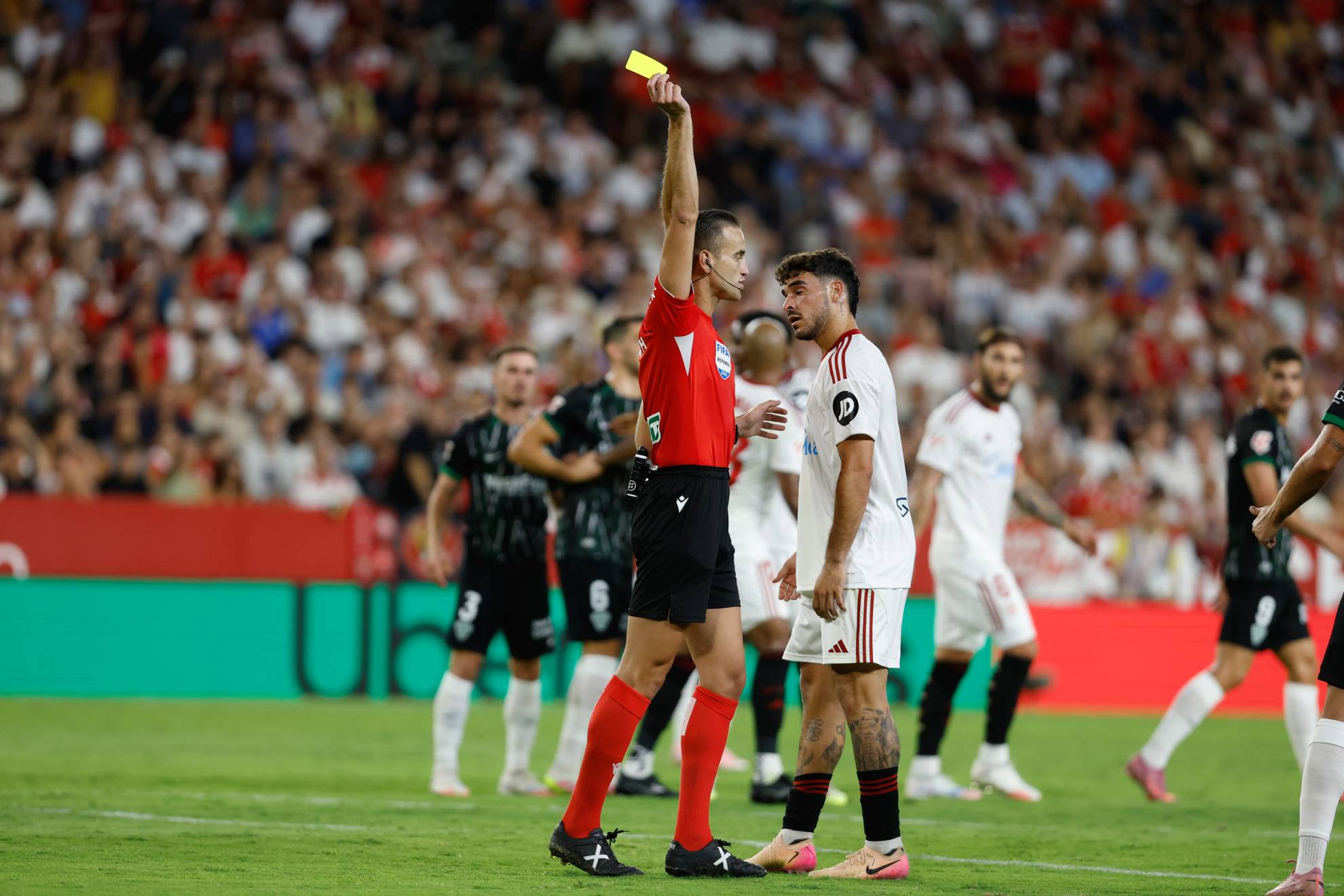 Sevilla's New Year's Resolution: Calm Down on the Cards, Lads - Sevilla FC news