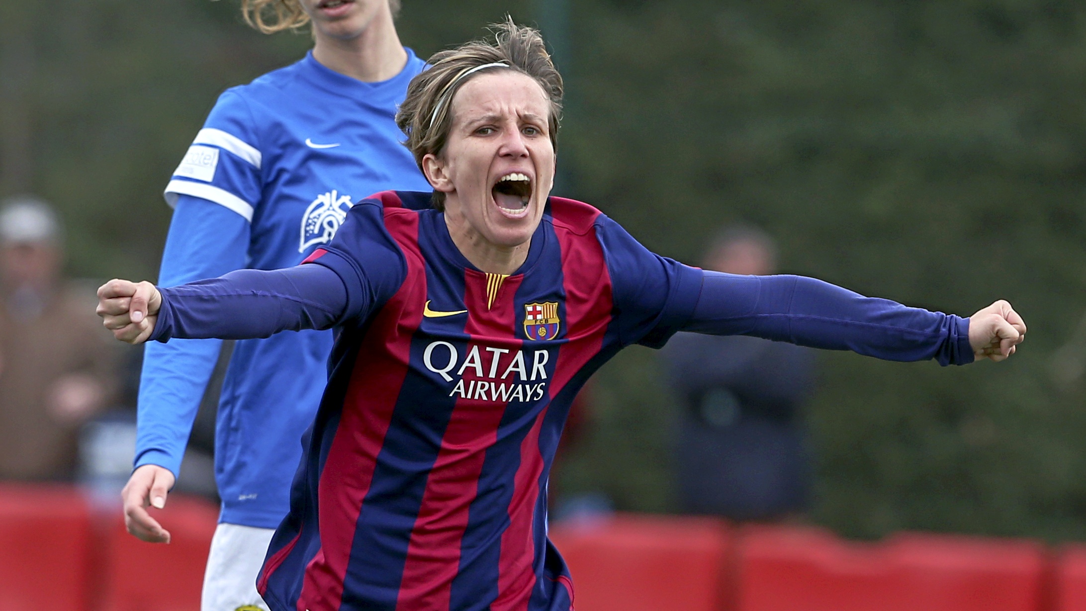 Sonia Bermúdez celebra un gol con el Barcelona