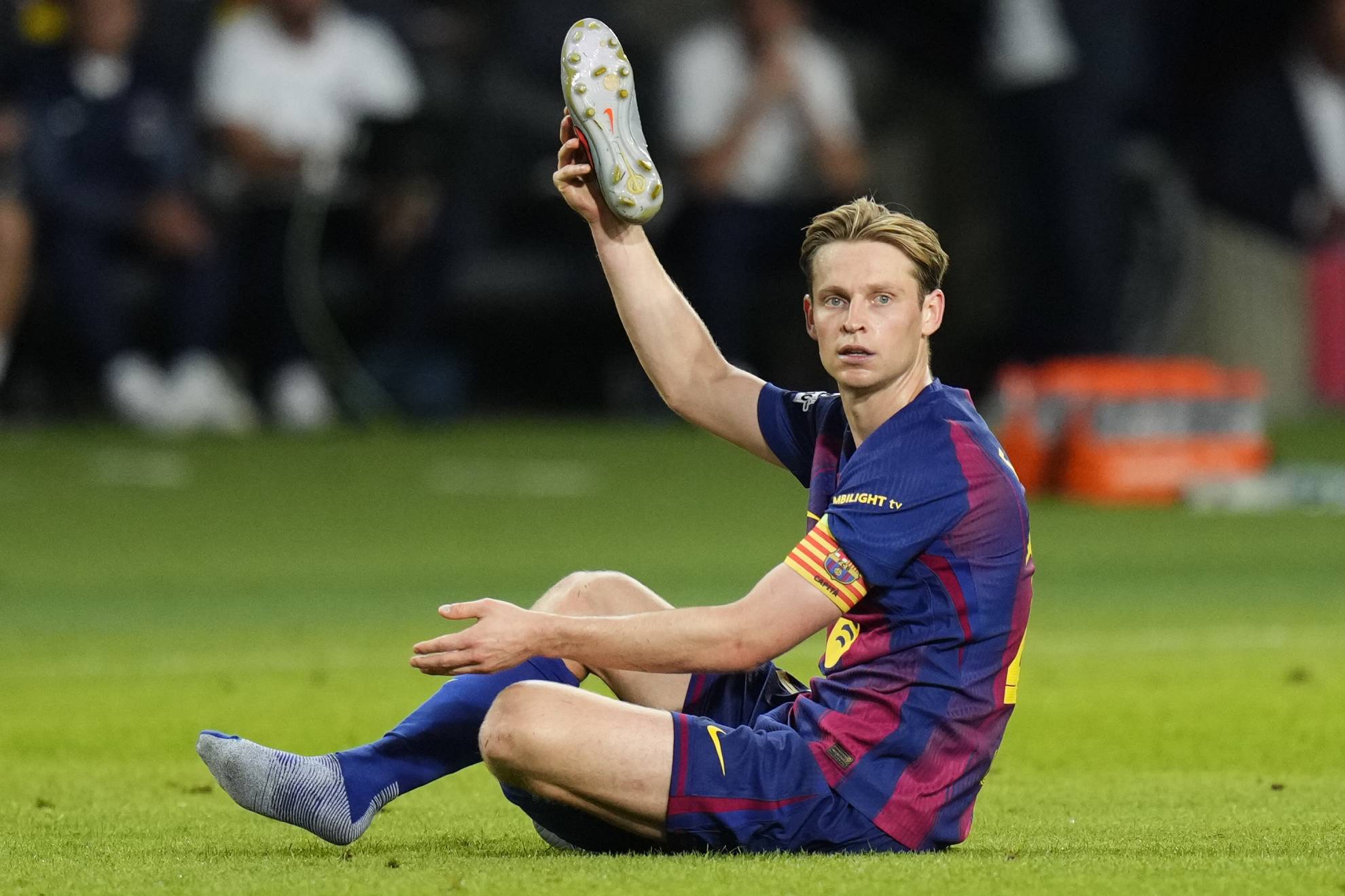 De Jong en el partido de Champions ante el PSG.