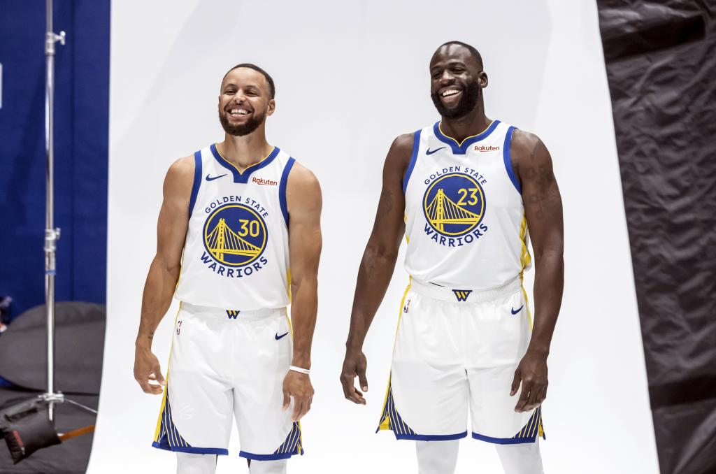 Stephen Curry y Draymond Green.