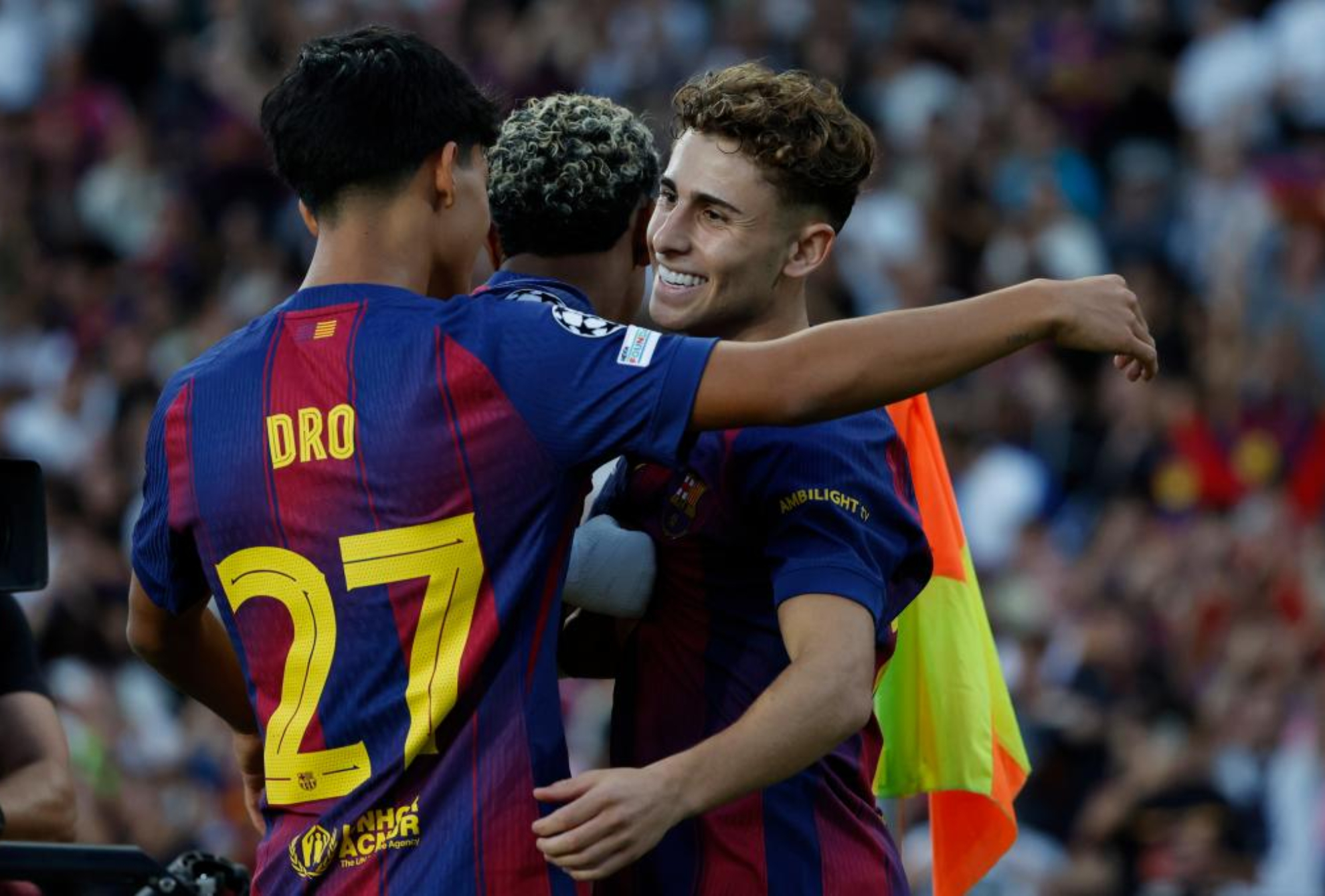 Fermín y Dro celebran el gol del andaluz.