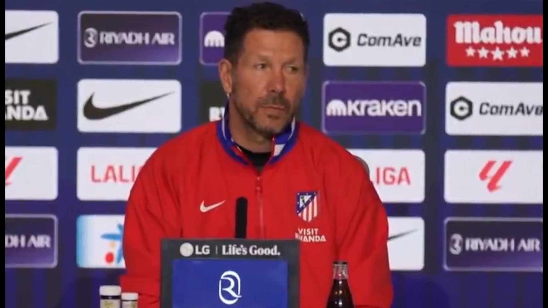 El técnico rojiblanco habló en rueda de prensa antes del partido ante el Betis