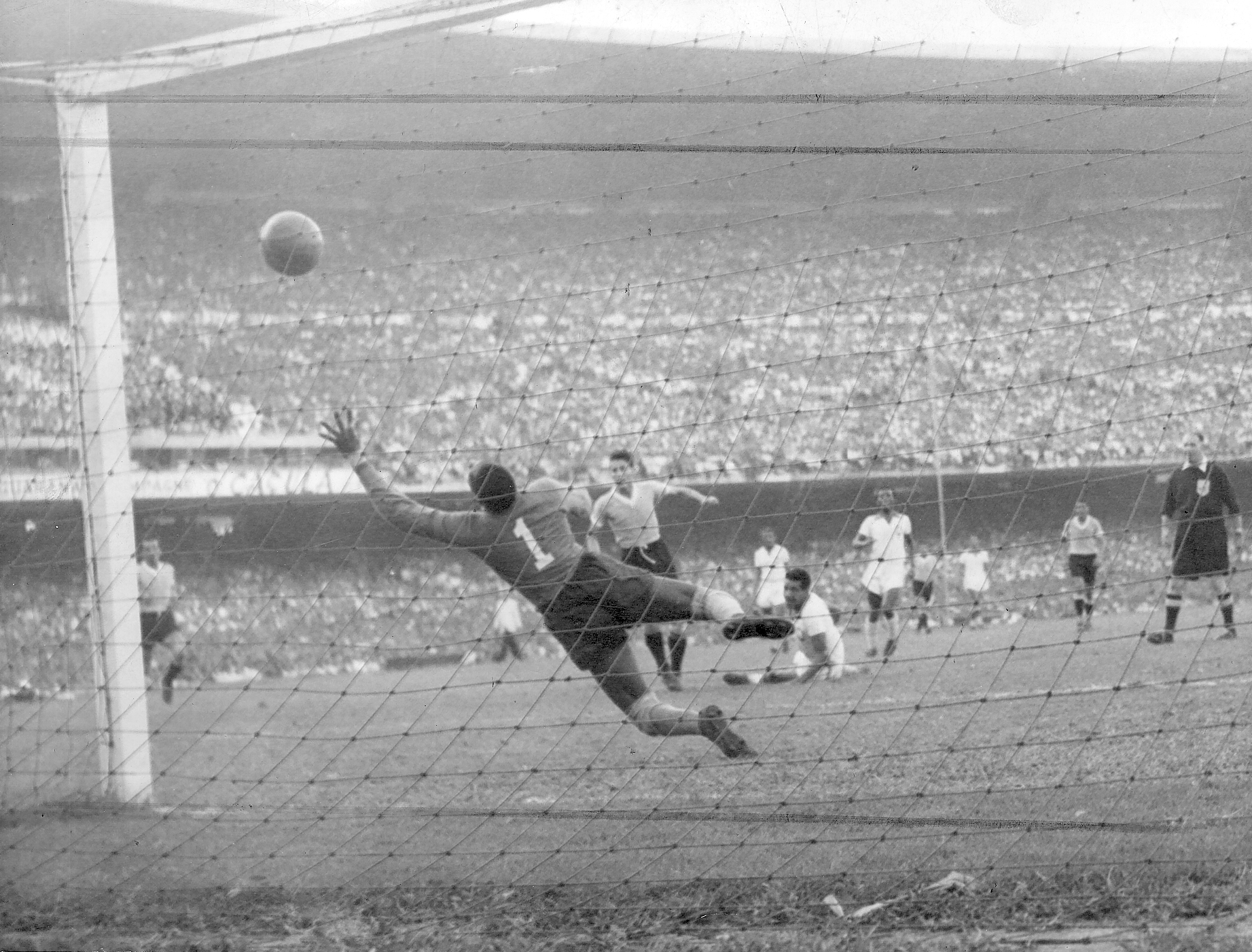 Con este gol Uruguay acabó con el sueño mundialista de Brasil ante su gente en 1950