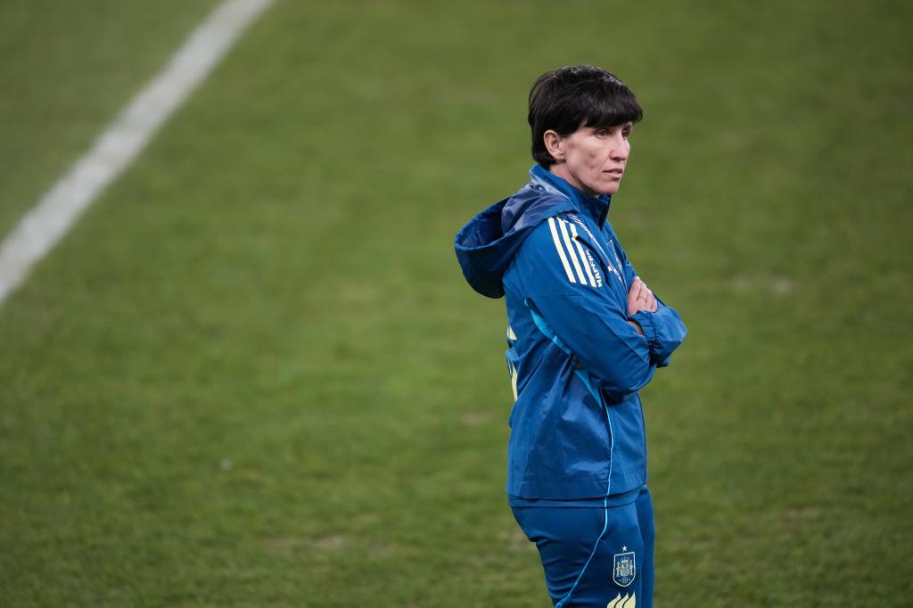 Sonia Bermúdez durante el entrenamiento de la selección española en el Gamla Ullevi de Gotemburgo