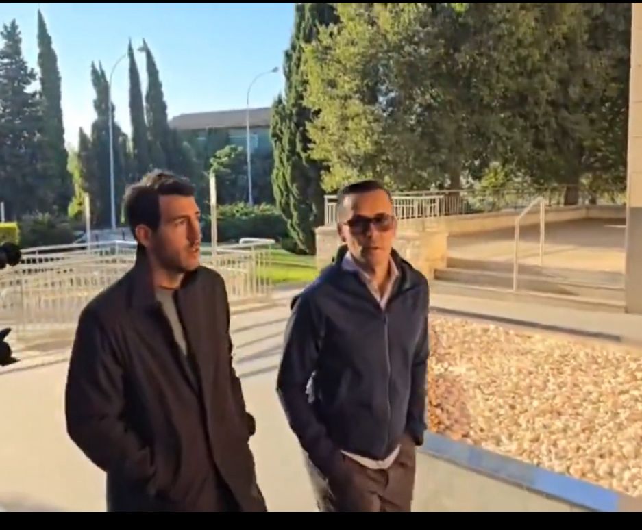 Dani Parejo en el funeral de Ochotorena.