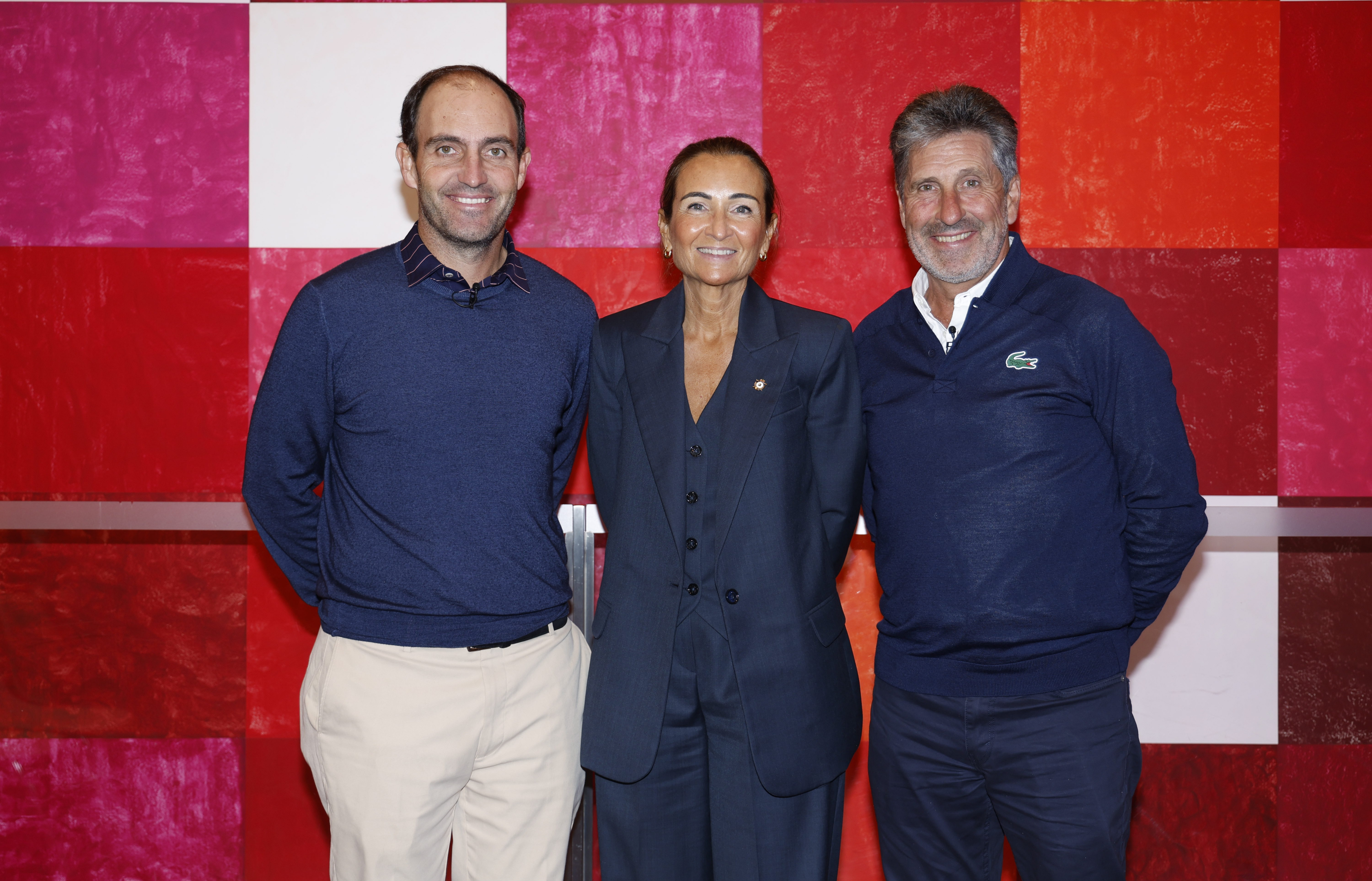 Los dos vicecapitanes con Begoña Zambrano, presidenta de la Federación Madrileña de Golf