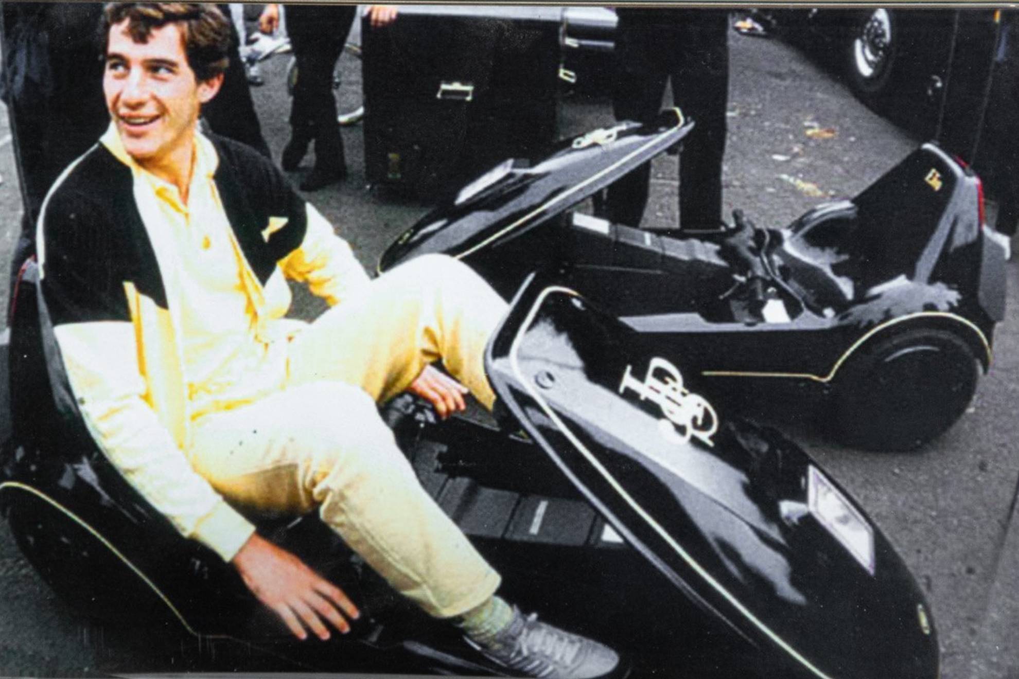 sennaページ Ayrton Senna y el extraño triciclo que le regaló el creador del ZX