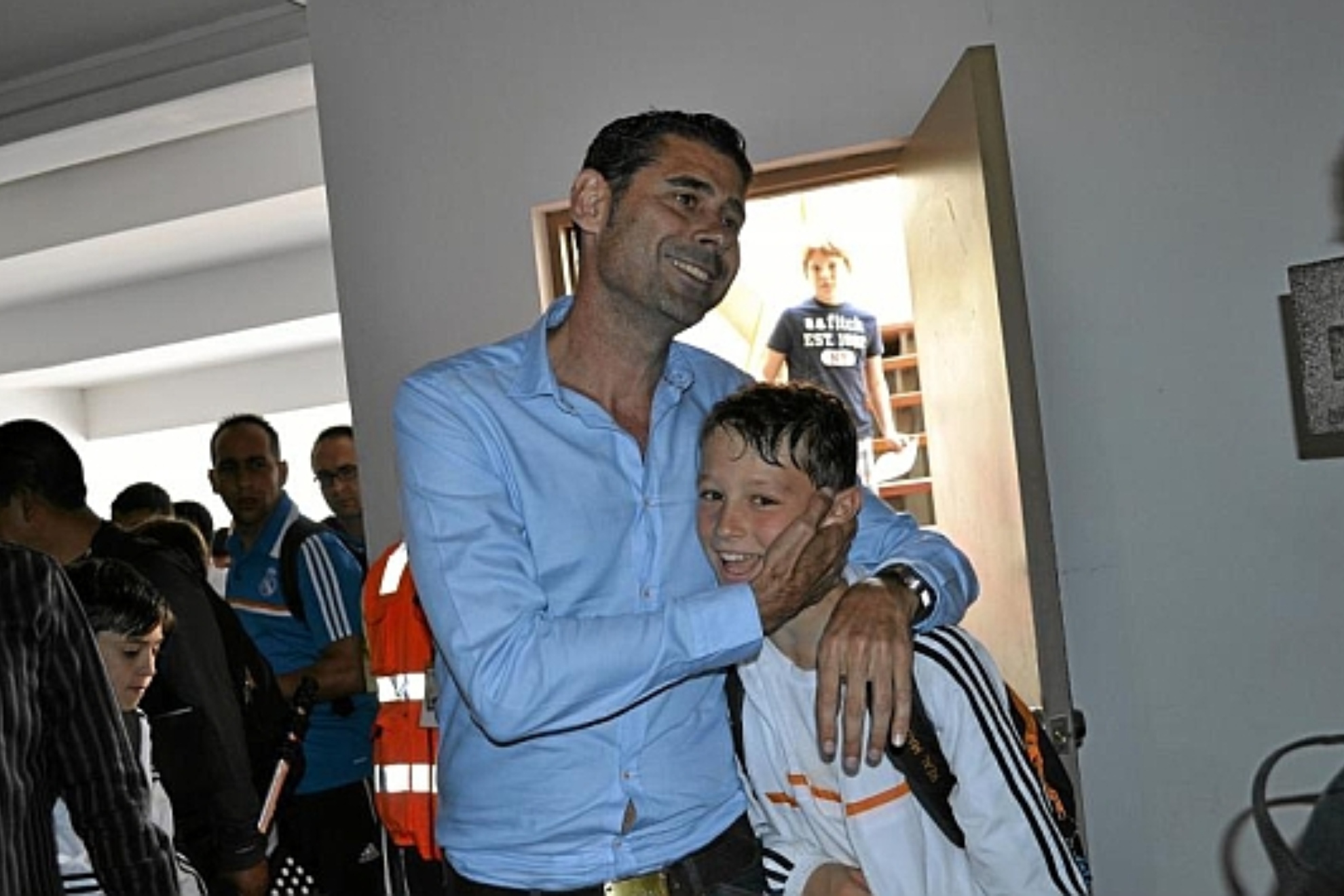 Cuenca, con Fernando Hierro.