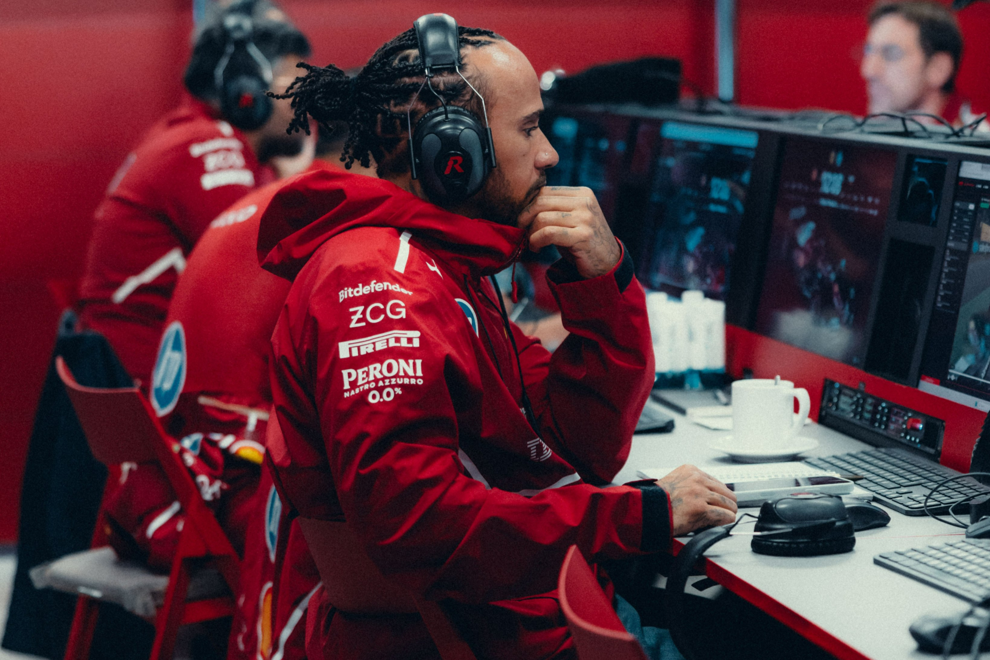 Hamilton, datos pendientes.