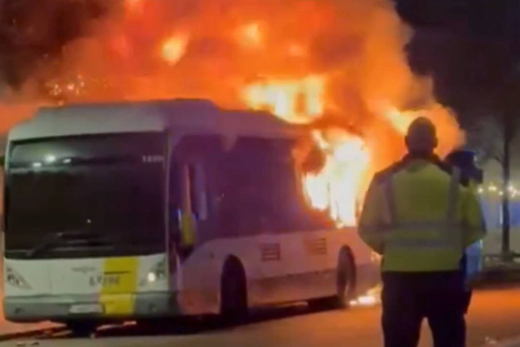 Detenido en Brujas el ultra del Barça que incendió un autobús de aficionados al encender una bengala