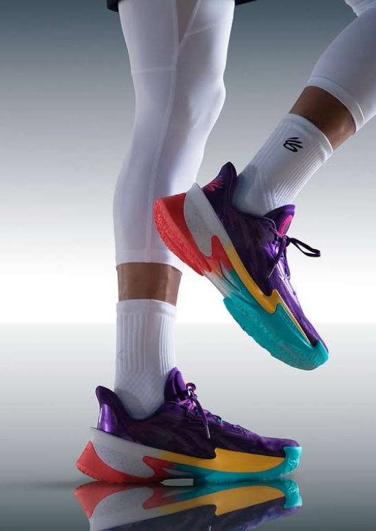 Stephen Curry rompe con Under Armour