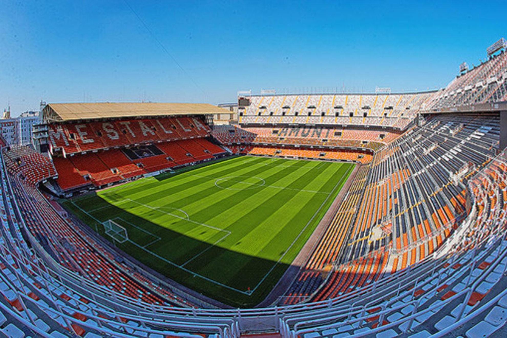 Vive el derbi de Valencia en directo en Mestalla: fecha y precios del ...