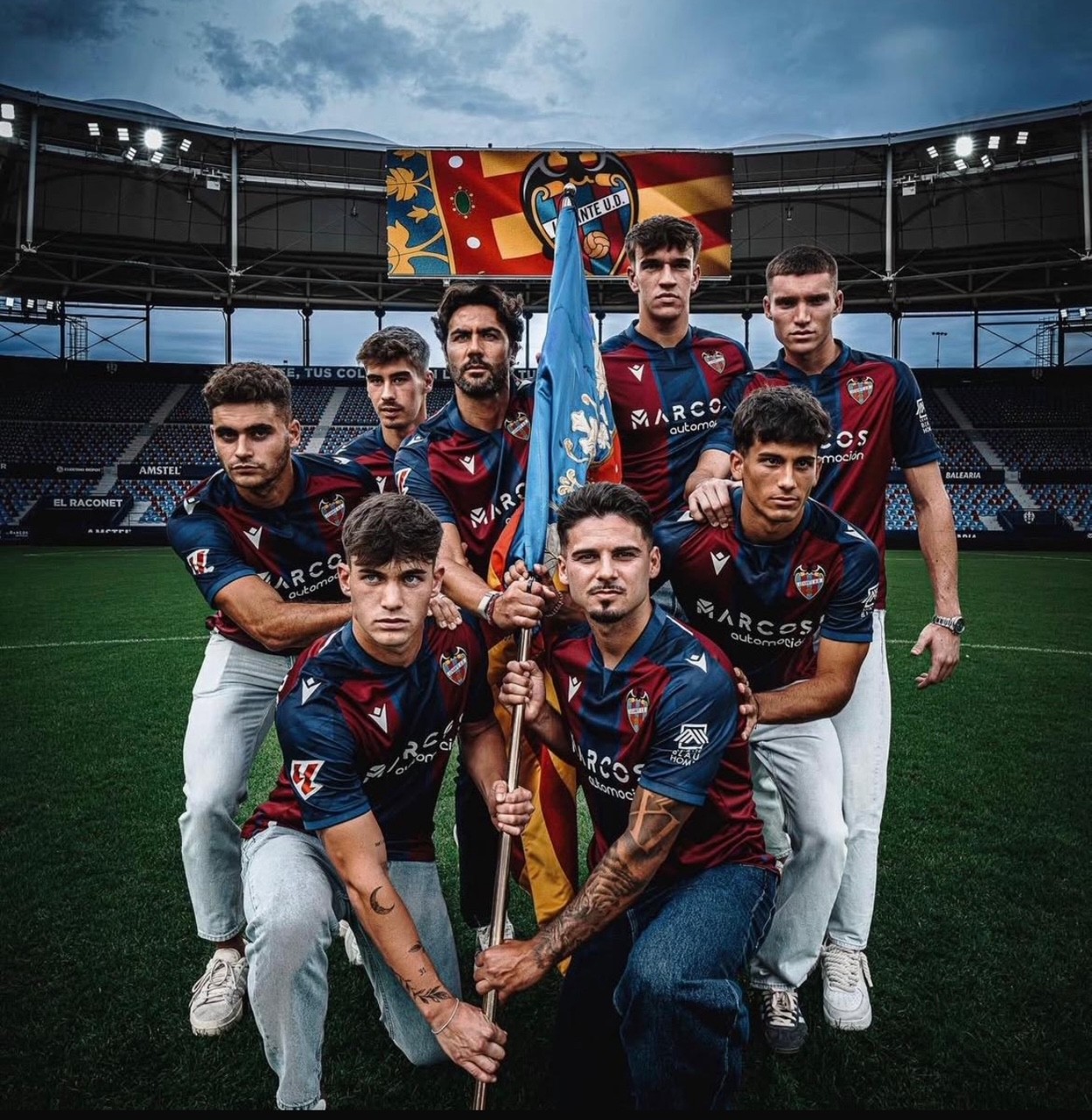 Los 8 valencianos que tuvo el Levante la temporada pasada.