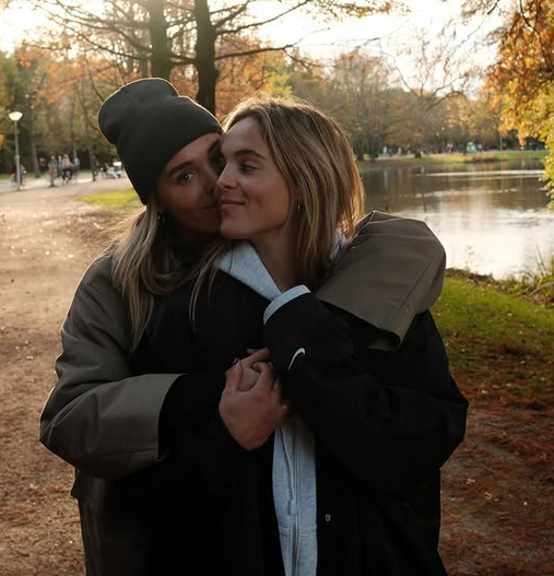Controversy surrounding the origins of two sports stars' romance: "I felt bad about myself."