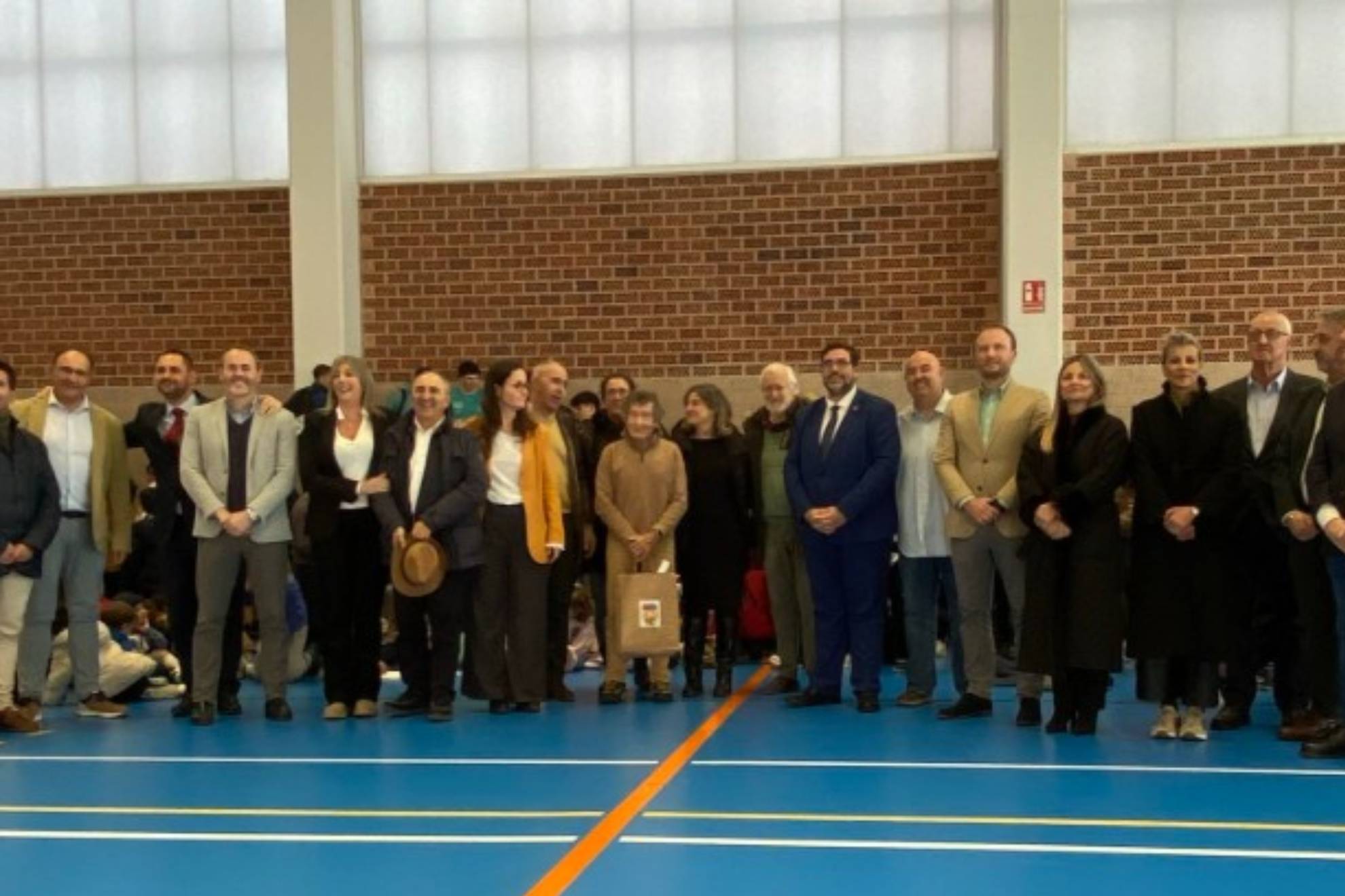 Carlos Soria inaugura un pabellón que lleva su nombre en Ávila