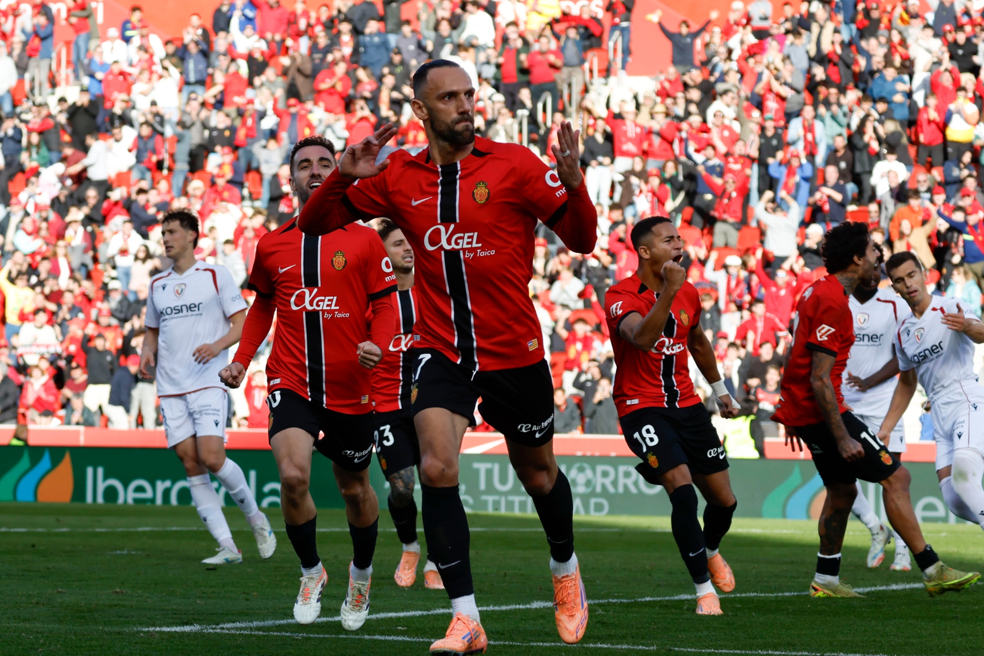 Osasuna se carga la fiesta de Muriqi