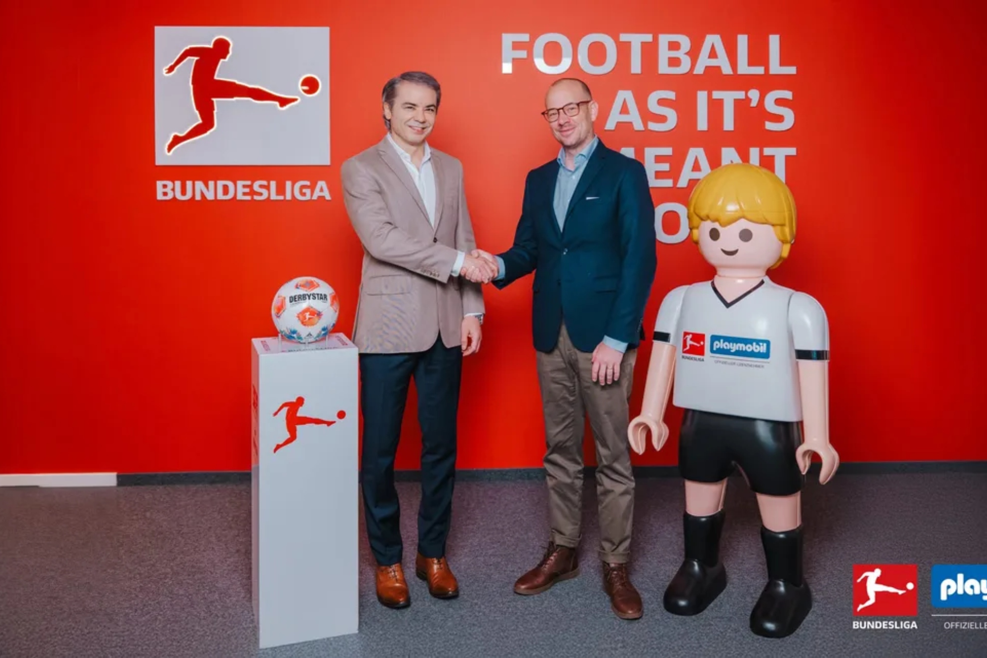 Bahri Kurter y Peer Naubert, en la presentación del acuerdo.