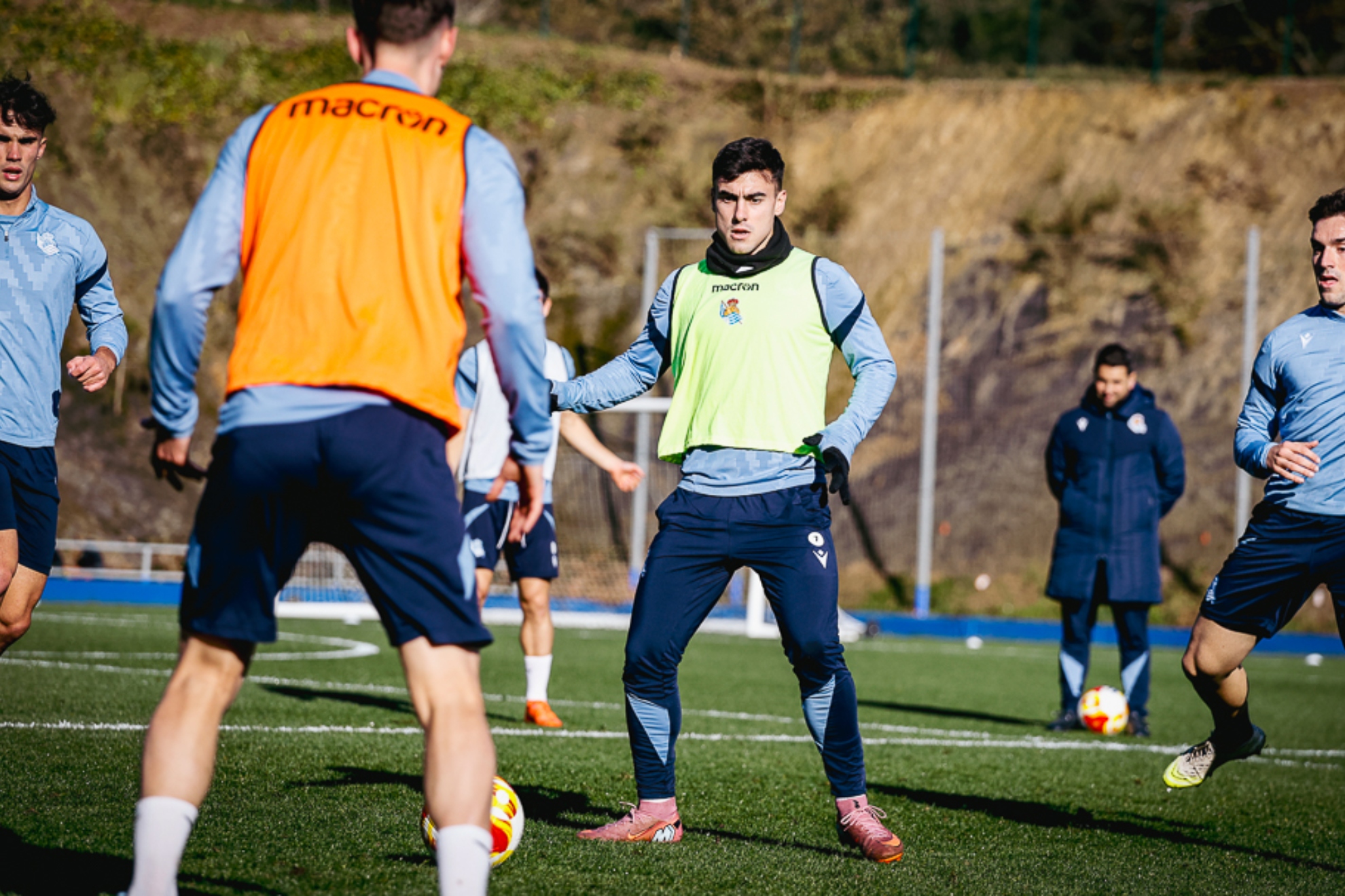 Carrera, a al izquierda, y Beitia, a la derecha, en el entrenamiento del lunes.