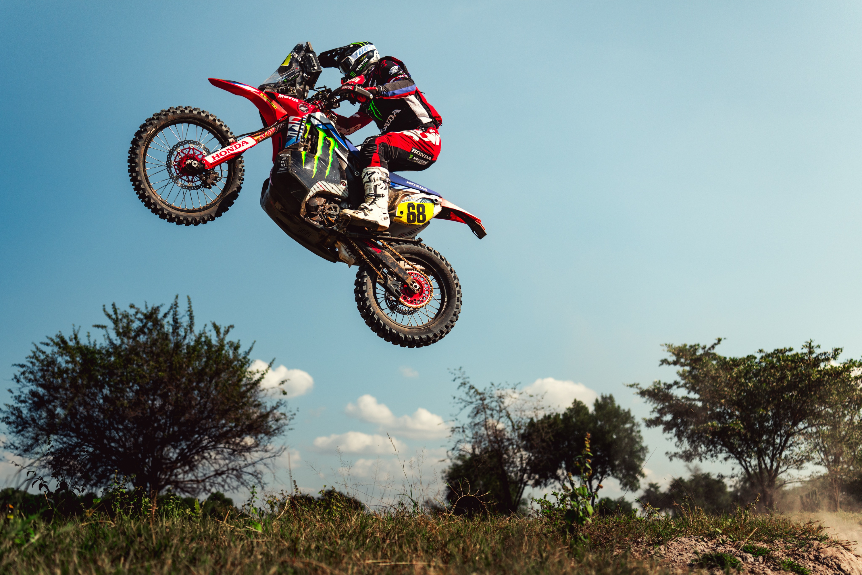 El valenciano aspira a devolverle a España la corona del Dakar en motos.