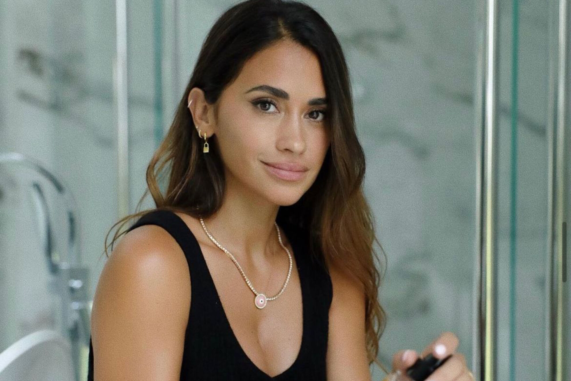 2023-11-22-17006735719395