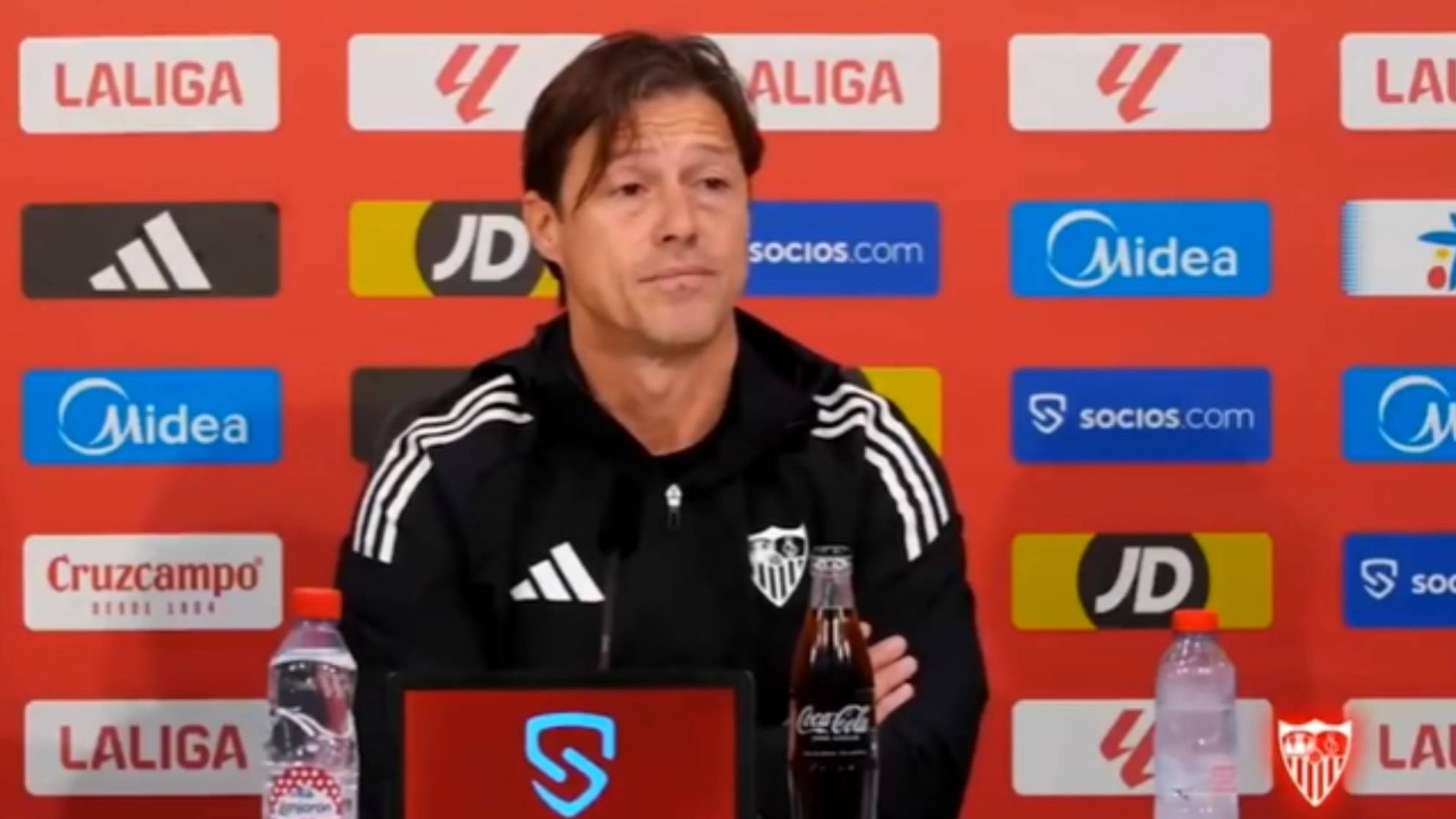 Almeyda Bows to Madrid's Holy Trinity: "They Have the Three Best Players in the World" - Sevilla FC news