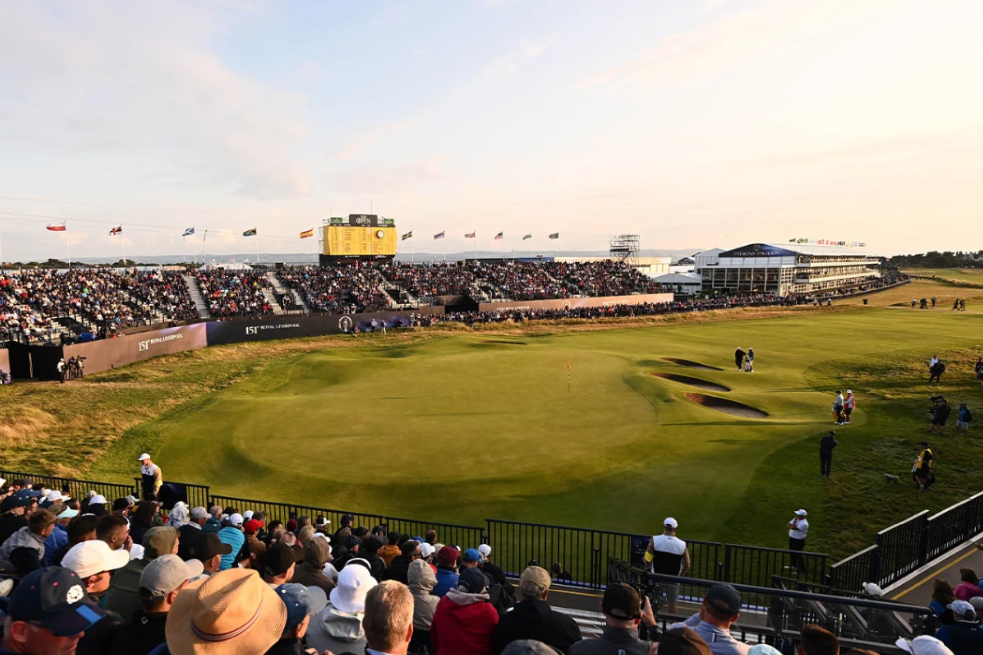 Imagen del hoyo 18 de Royal Liverpool durante el British Open 2023.