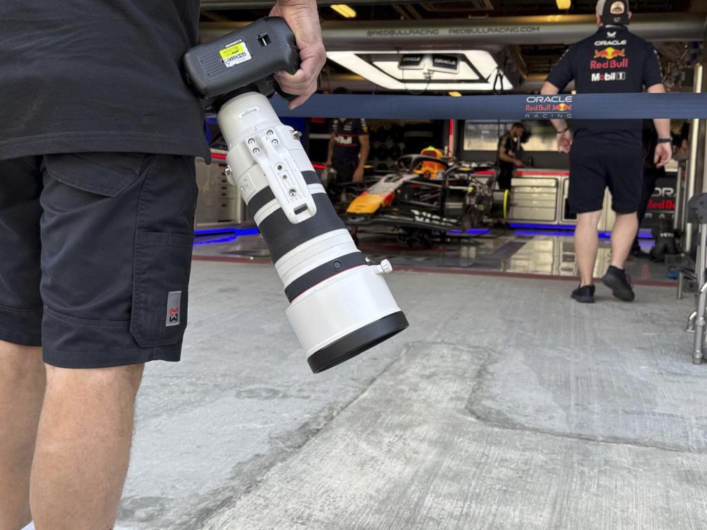Xavi Gázquez, al frente del box de Red Bull.