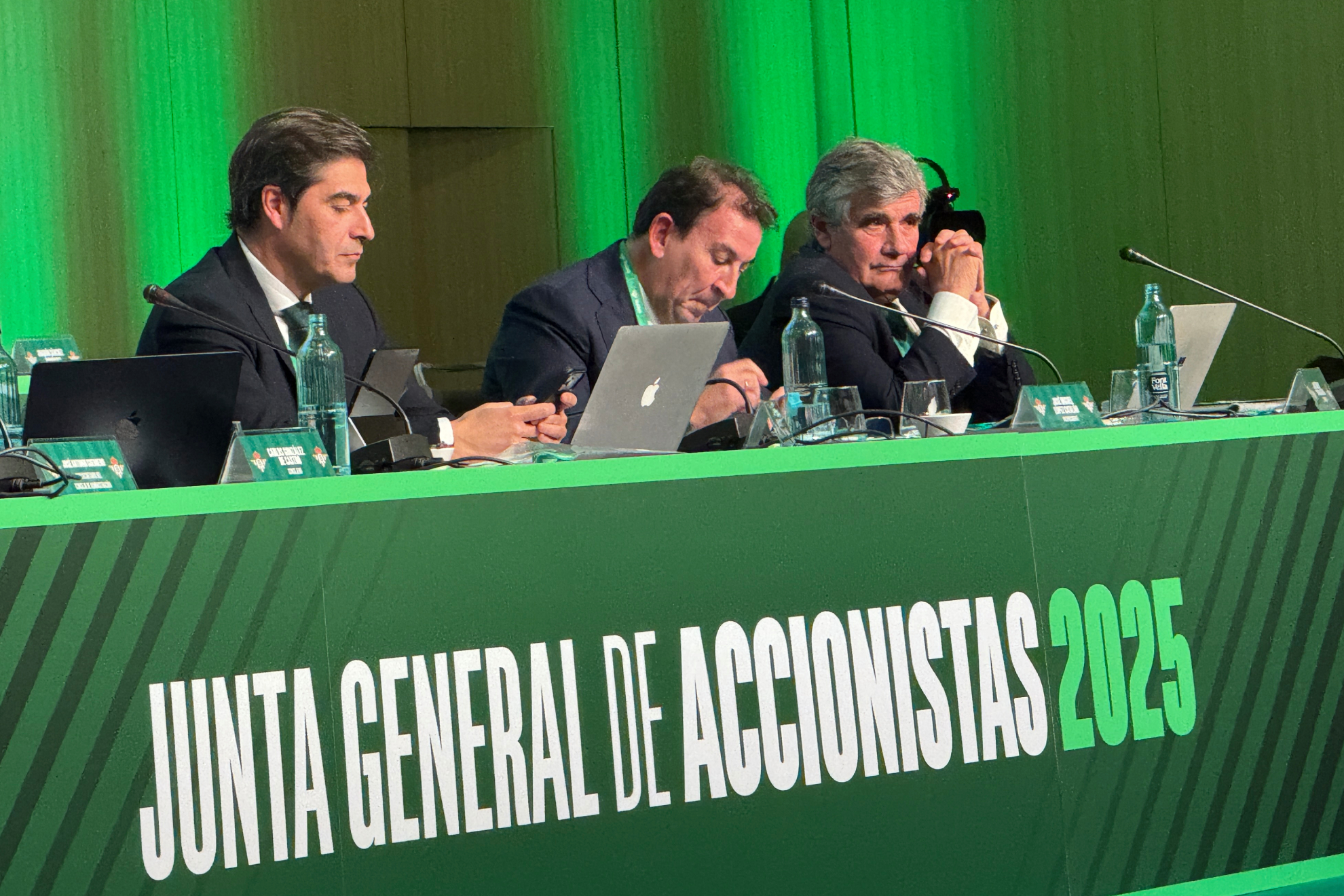 Betis Bigwig Catalán: 'We'll do everything possible to improve the squad' - Real Betis news