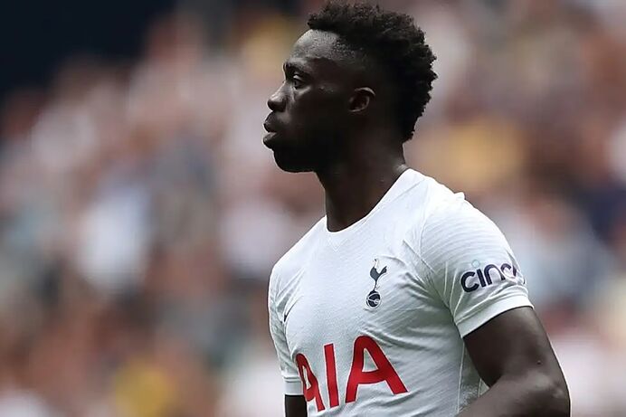 Dávinson Sánchez llegará al Galatasary por 9,5 millones de euros, después de estar seis temporadas en el Tottenham.