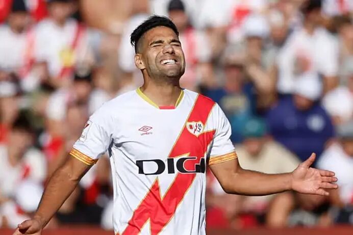 Falcao sudrió un robo en su hogar tras el último gol anotado en España.
