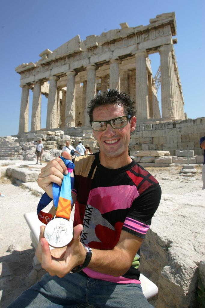 Paquillo, con su medalla en el Partenón