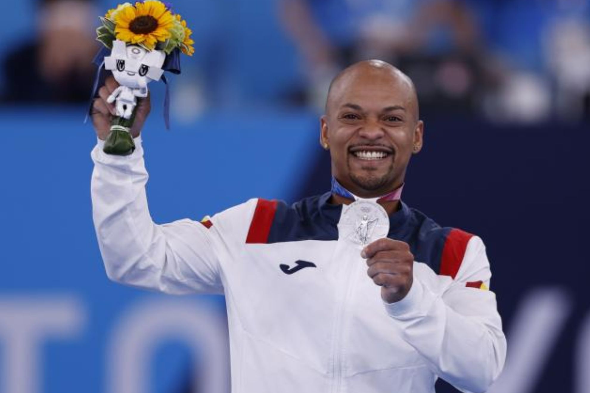 Ray Zapata, con su medalla en Tokio
