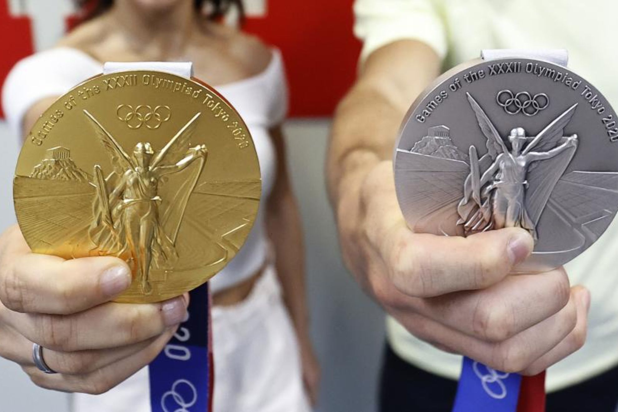 Medallas de oro y plata ganadas por Sandra Sánchez y Damían Quintero