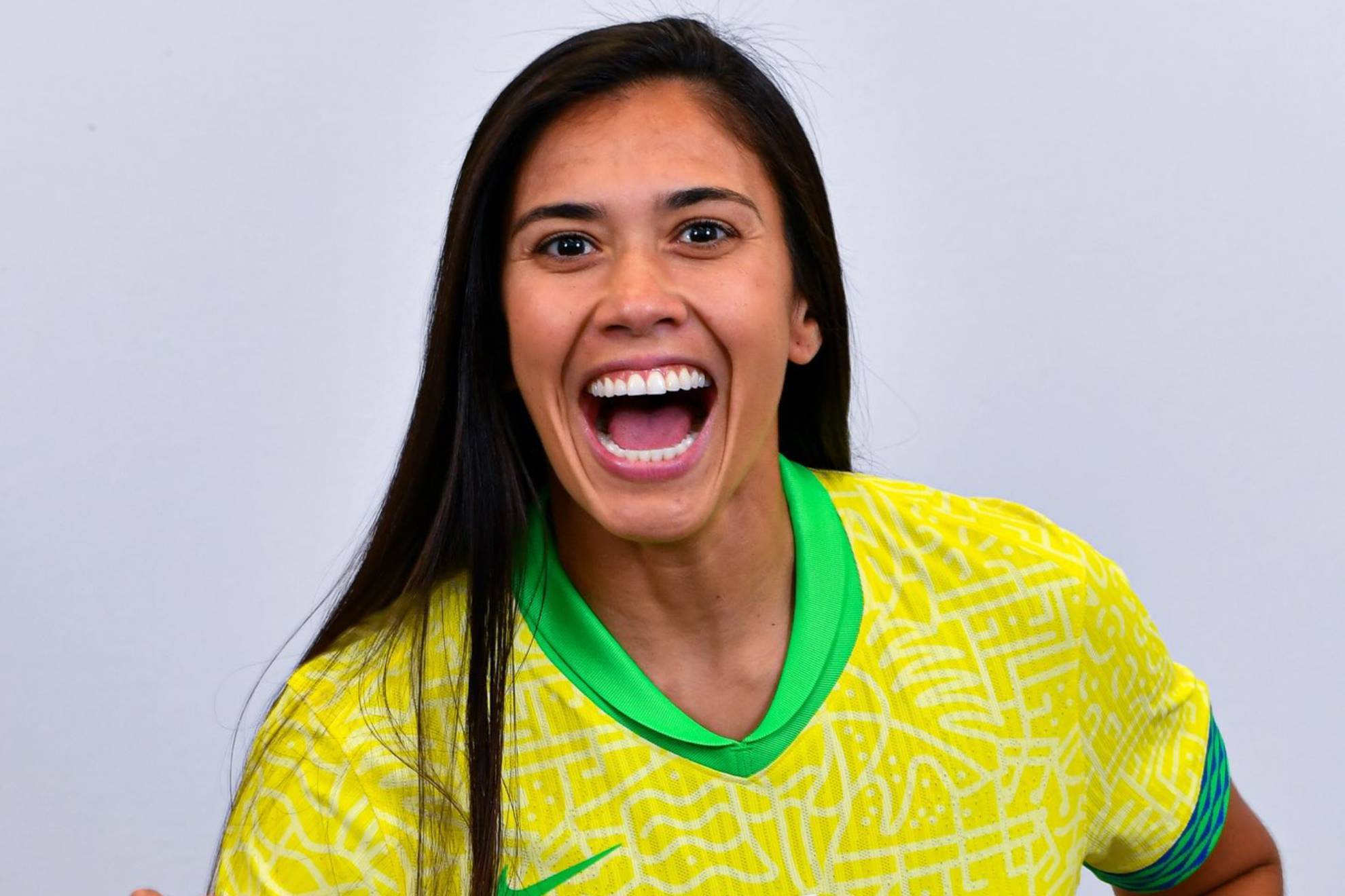 Antonia Silva posa para loe medios oficiales / Rafael Ribeiro - CBF