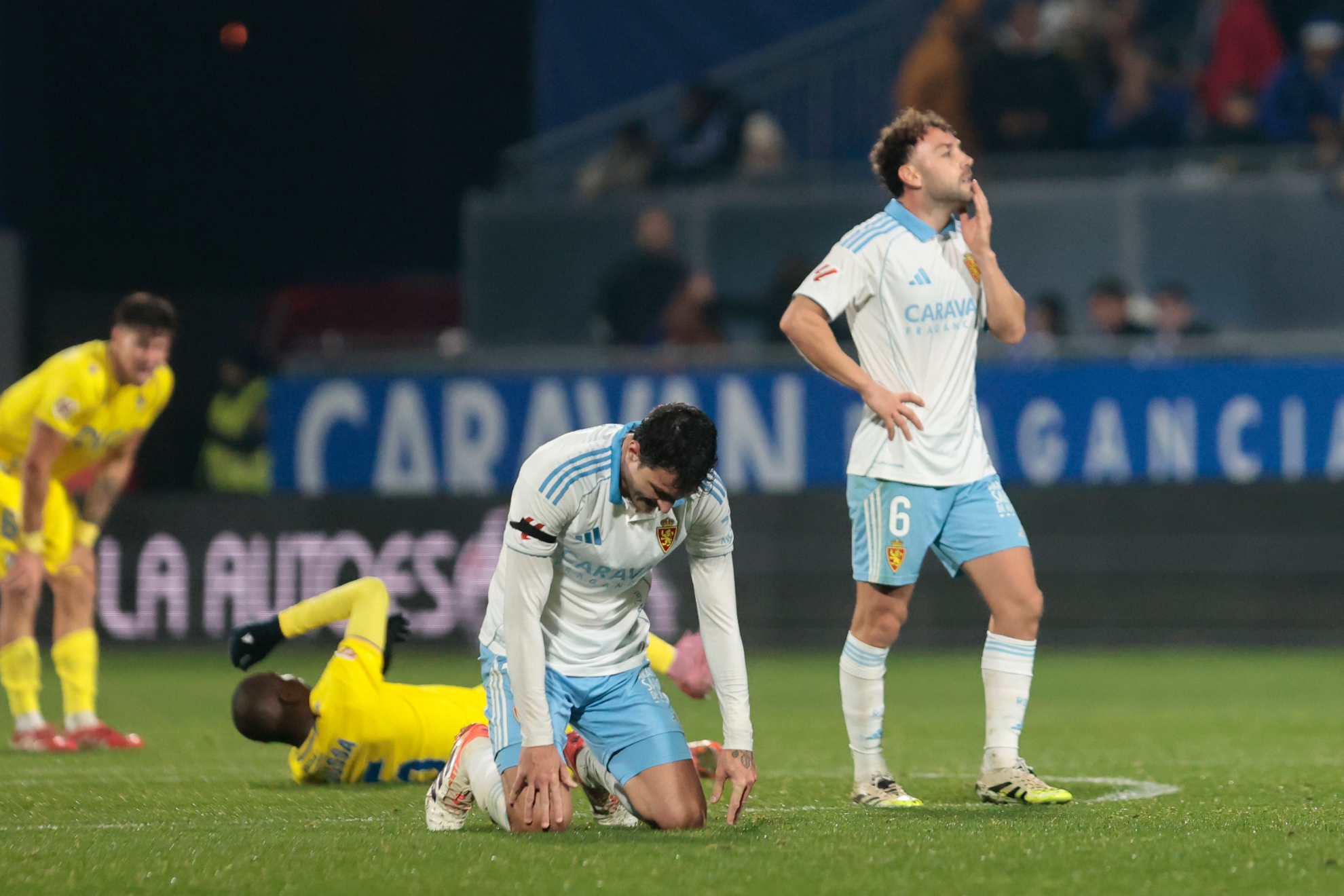 Zaragoza's Festive Fixtures from Hell: Three Playoff Teams Await Rock-Bottom Side - Real Zaragoza news