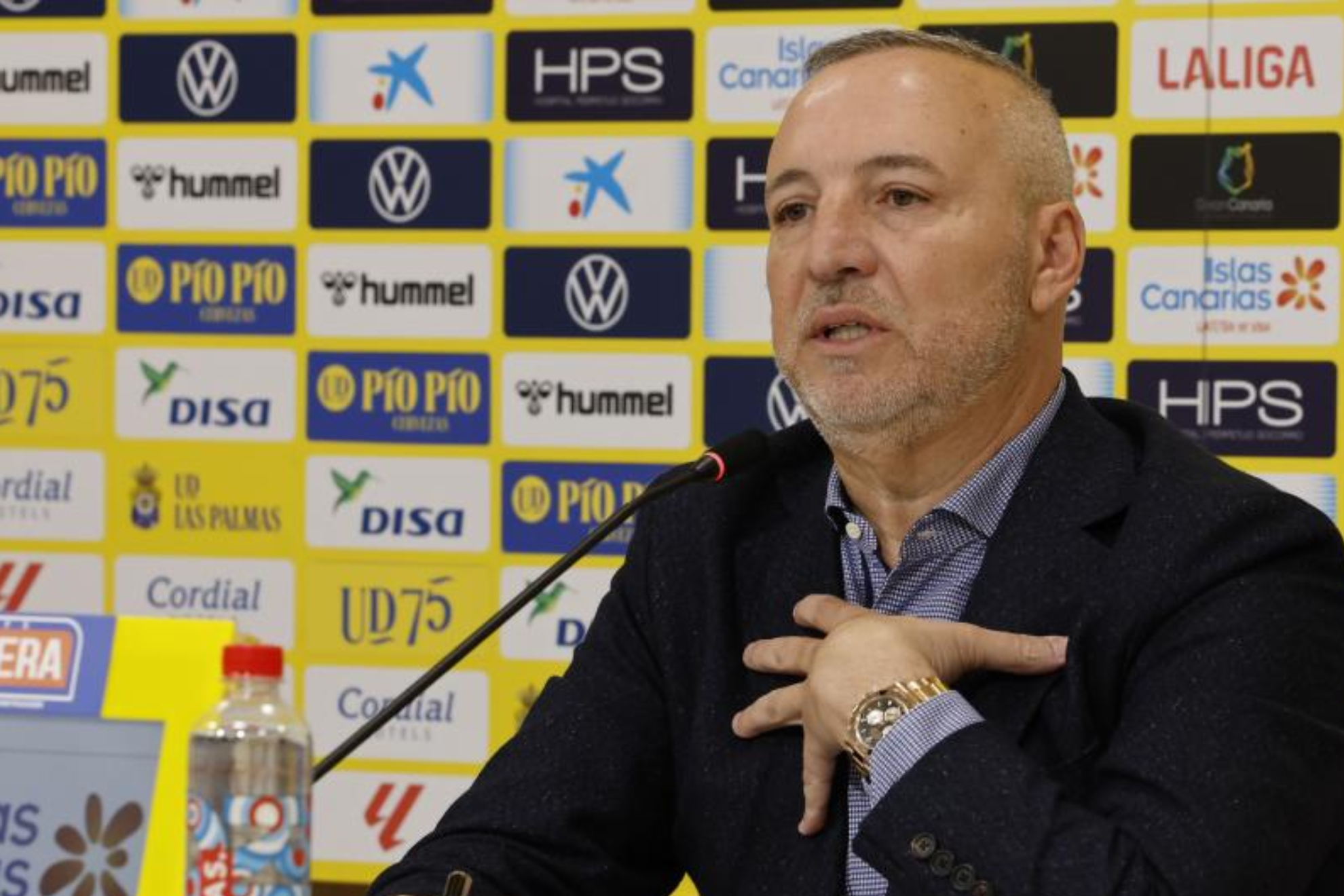 Stadium Showdown: Las Palmas and Gran Canaria Authorities in Bitter War of Words - UD Las Palmas news