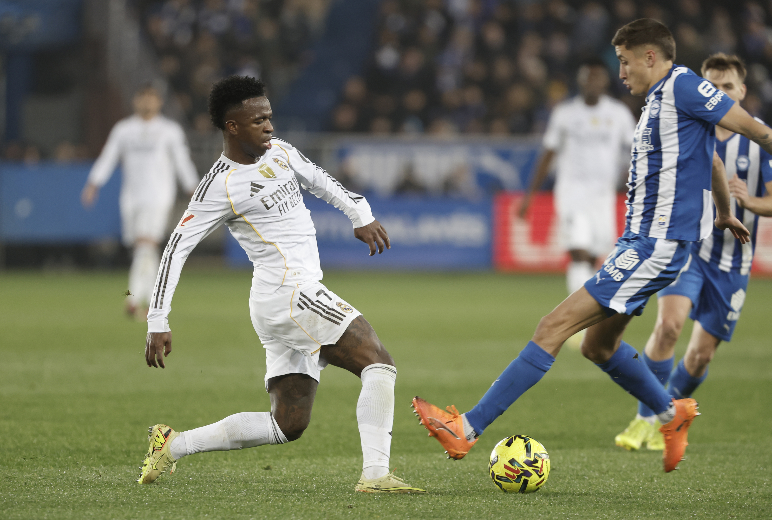 Florentino Playing the Negreira Card Like a Crafty Poker Pro - Real Madrid news