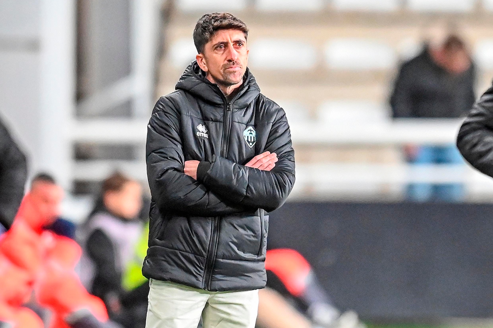 Pablo Hernández Back in Hospital: Castellón Boss Faces Fitness Race for Cádiz Clash - CD Castellón news