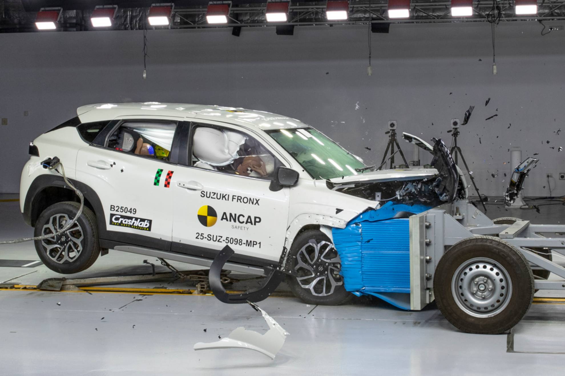 Imagen de colisión frontal.
